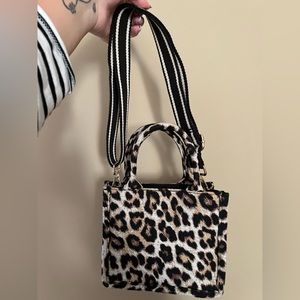 Leopard crossbody/Shoulder bag